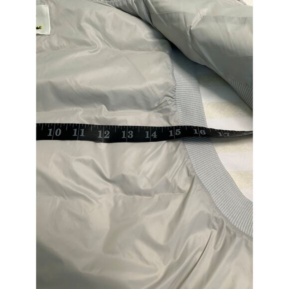 EUC*-Offline by Aerie Glacier Gray Lined Puffer Vest w/ Pockets-Medium - Picture 11 of 12